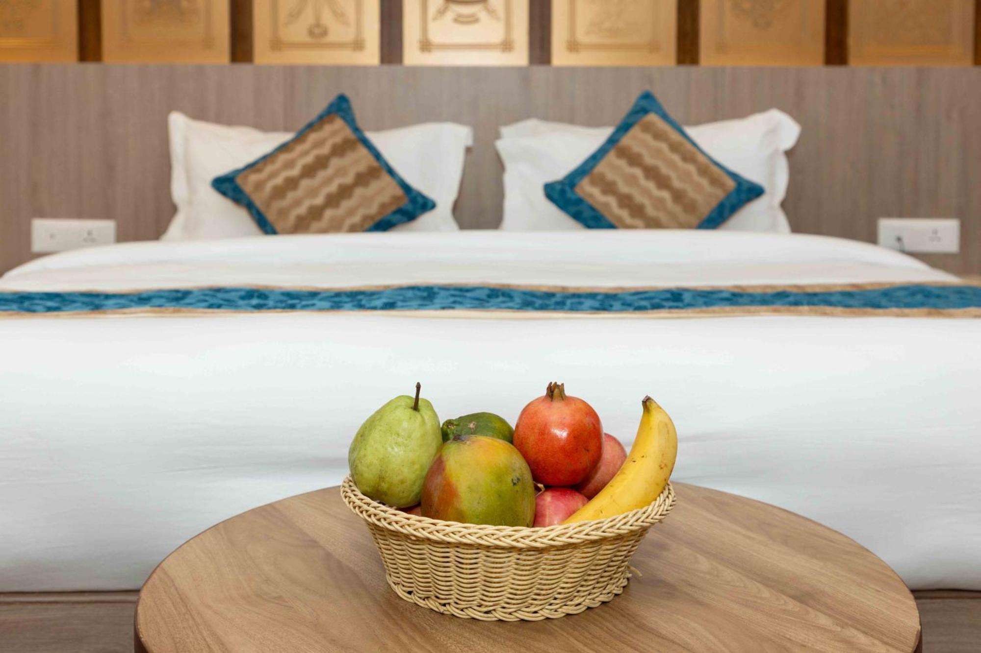 Shuvatara Suites & Spa, Thamel 카트만두 외부 사진