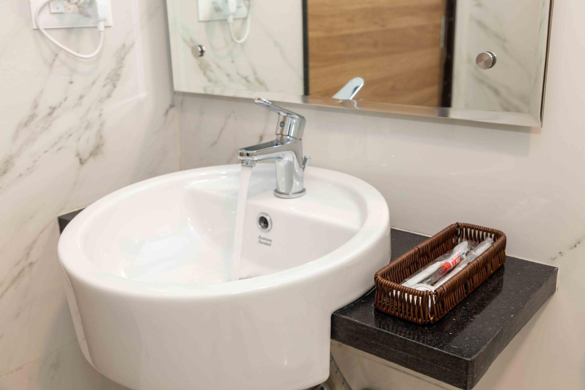 Shuvatara Suites & Spa, Thamel 카트만두 외부 사진